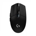 Logitech G304 Lightspeed Wireless Gaming Mouse. 