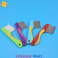 Fine toothed stainless steel needles comb out eggs catch lice comb.