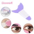 Eyeliner Makeup Assistant Easy Precise Silicone Eyeliner Tool for Effortless Eye Makeup Application Perfect for Novices Comfortable Eyeliner Assistance Eyeliner Auxiliary Tool. 
