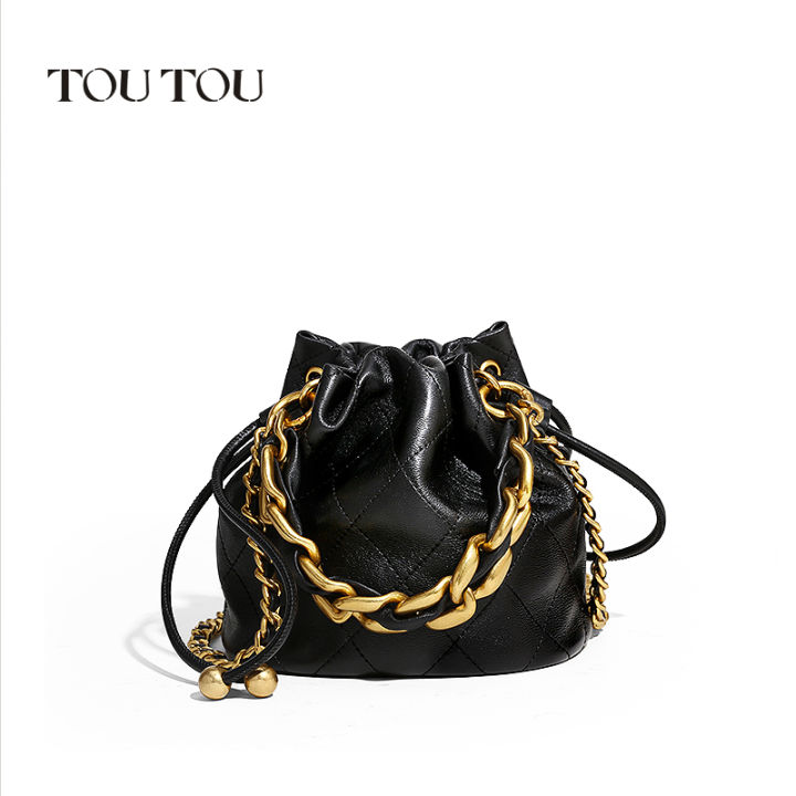 TOUTOU%20Genuine%20Leather%20Quilted%20Drawstring%20Bucket%20Bag%20for%20Women%20with%20Chain%20Strap%20Crossbody%20Handbag%20for%20Daily%20Use%20and%20Commuting%20-%20Image%202