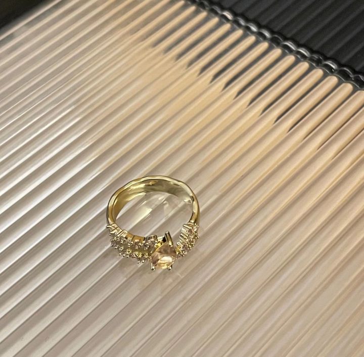 Xiaohongshu%20with%20the%20same%20brushed%20Fanta%20ring,%20women's%20design%20sense%20of%20light%20luxury,%20versatile%20zircon%20open%20index%20finger%20ring%20-%20Image%207