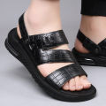 Summer new men's sandalsmen's cowhide beach shoes, casual men's shoes, thick-soled dual-purpose breathable non-slip slippers. 