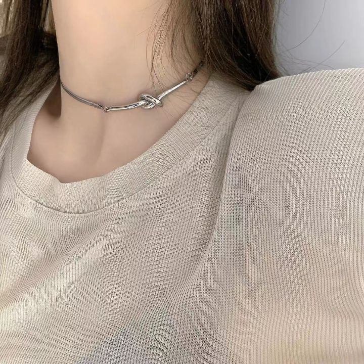 CINCIN's original knotted necklace, titanium steel, non-fading, cold and temperamental, versatile, short drawable clavicle chain necklace