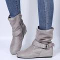 Frosted Ankle Boots Women Soft Leather Pleated New Fall Winter 2024 Warm Boots Non-slip Comfy Purple Plus Size 43 Women's Boots.