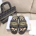 High Version2023Summer New One-Word Slippers Platform Embroidered PrintedDOHome Slippers for Women. 