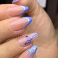 24Pcs Artificial False Nails with Almond Design Black Diagonal Line French Nails Stiletto Wearable Nail Art Tips Press On.
