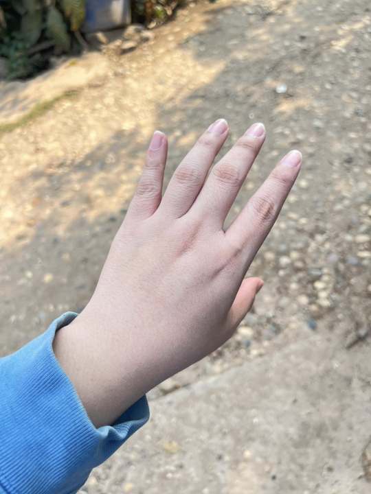JJ%20V%20White%20Sun%20Lotion%2050%20Ml%20High%20Protection%20Sunscreen%20for%20Skin%20Care%20-%20Image%207