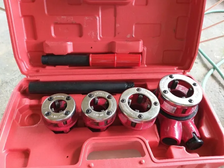 Ratchet%20Die%20Stock%2062w%20/%20Manual%20Ratchet%20Threader%201/2"-1%201/4%E2%80%B2%E2%80%B2%20Hl-62w%20heavy%20duty%20Ratchet%20Hand%20Pipe%20Threader%20Die%20Tool%20as%20a%20picture%20-%20Image%202
