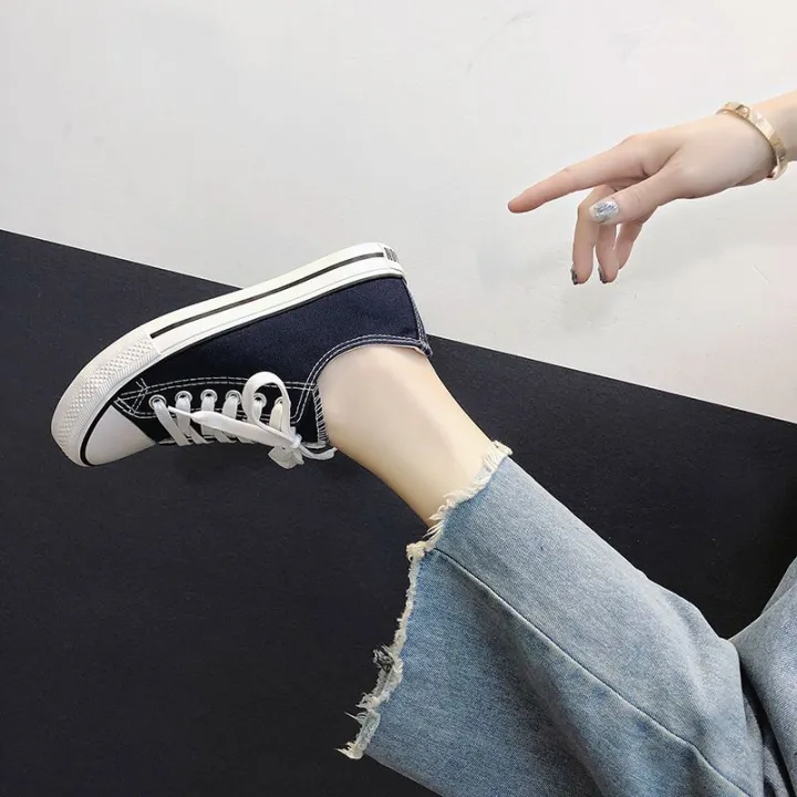 Black%20Canvas%20Shoes%20for%20Female%20Students%20Korean%20Style%20Velvet%20Shoes%20Winter%20Warm%20Cotton-Padded%20Shoes%20for%20Junior%20High%20School%20Students%20Flat%20Non-Slip%20Sneakers%20-%20Image%206