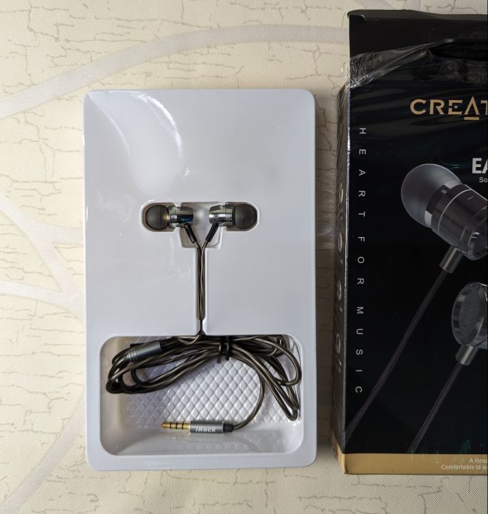 Creative%20EP-500%20Metal%20in%20ear%20wired%20Headphone%20with%20deep%20Bass%20HiFi%20sound%20quality%20Original%20Earphone%20-%20Image%204