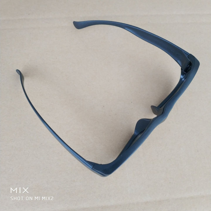 Reald%20giant%20screen%20Dadi%20Wanda%20non-flash%20passive%20circular%20polarization%20photoelectric%20cinema%20IMAX%20line%20polarized%203D%20glasses%20-%20Image%202