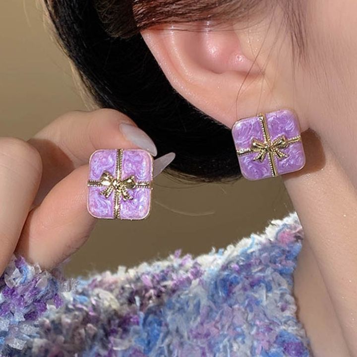 Super%20fairy%20purple%20stud%20earrings%20clip%20women's%202024%20new%20light%20luxury%20niche%20lavender%20earrings%20temperament%20and%20versatile%20earrings%20-%20Image%203