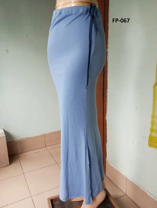 shapewear%20fishcut%20petticoat%20for%20Women%20and%20girls%20to%20wear%20with%20sarees%20-%20Image%209