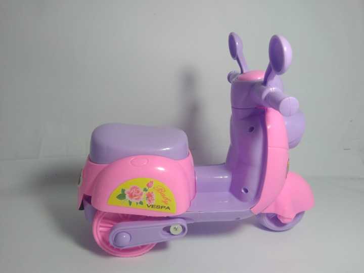 Vespa%20Scooter%20Toys%20Pull%20String%20for%20Toys%20with%20Light%20-%20Car%20Toy%201pc%20-%20Image%205