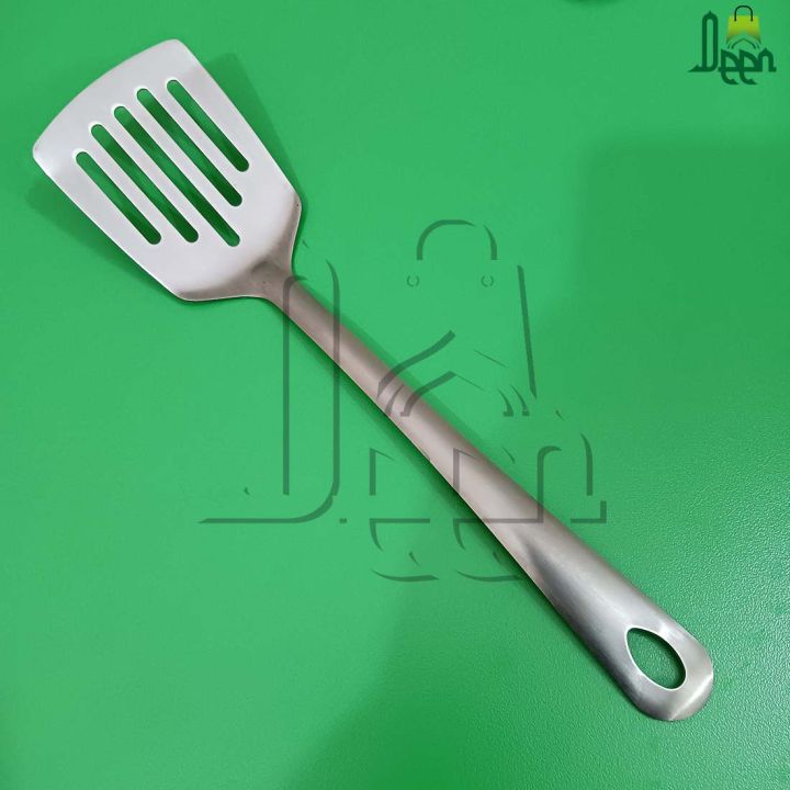 4%20pcs%20stainless%20steel%20silver%20color%20Serving%20spoon%20set%20long%20rice%20spoon,Soup%20Spoon,%20Slotted%20Turner,%20slotted%20spoon%204%20pcs%20cookware%20set%20-%20Image%203