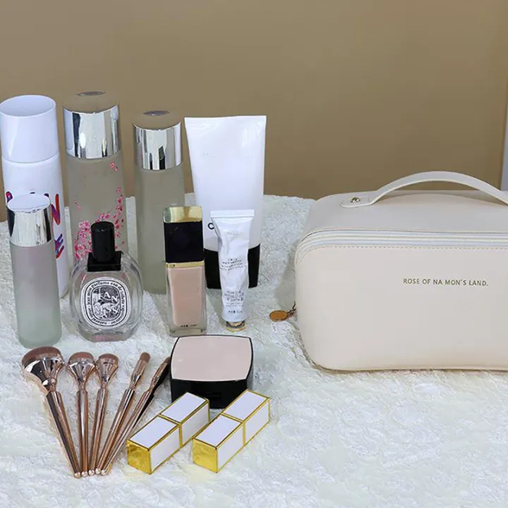 Large%20Travel%20Cosmetic%20Bag%20For%20Women%20Leather%20Makeup%20Organizer%20Female%20Toiletry%20Kit%20-%20Image%204