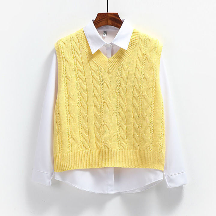 Korean%20Fashion%20Women's%20Sweater%20Vest%202024%20New%20Spring%20Autumn%20Twist%20Knitted%20Loose%20V%20Neck%20Sleeveless%20Pullover%20Female%20Jupmer%20Tops%20-%20Image%205