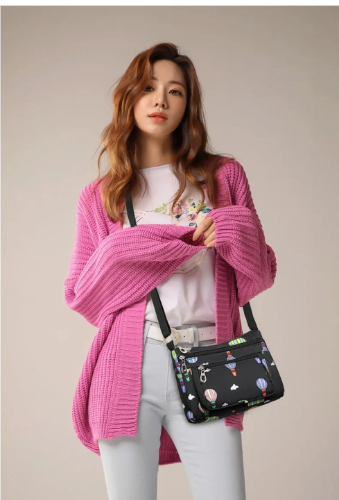 Korean%20sports%20travel%20shoulder%20bag%20-%20Image%209