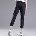 Ripped jeans cropped pants women's black and white loose student light color bf beggar pants spring new harlan 9 point pants.