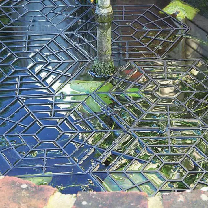 20pcs%20Pond%20Fish%20Protection%20Net%20Ponds%20Protective%20Cover%20UV-resistant%20Sink%20Plastic%20Floating%20Guard%20Pond%20Guard%20Fish%20Netting%20Hexagonal%20-%20Image%202