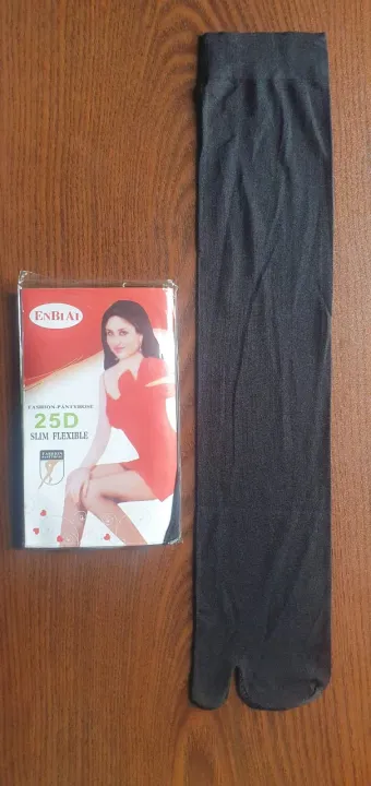 02%20pcs%20New%20design%20Long%20Socks%20for%20women/Ladies%20-%20Image%204