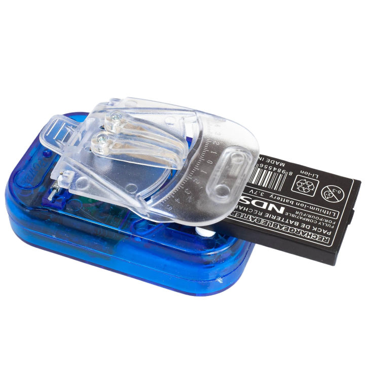 Universal%20Mobile%20Battery%20Charger%20(Auto%20Charger)%20-%20Image%202