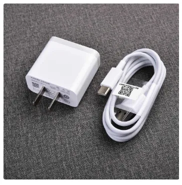 MI%2018W%20Quick%20Charge%203.0%20Adapter%20Fast%20Charger%20with%20Type%20C%20Cable%20For%20All%20Mi%20Xiaomi%20Smart%20Mobile%20Phones%20-%20Image%203