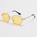Retro Metal Polygon Sunglasses For Women Men Irregular Brand Design High Quality Driving Black Square Shades Eye Glasses UV400.