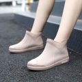 G fashion rain boots women's trend short water shoes for four seasons wear work shoes Korean version of the medium non-slip wear-resistant rain boots. 