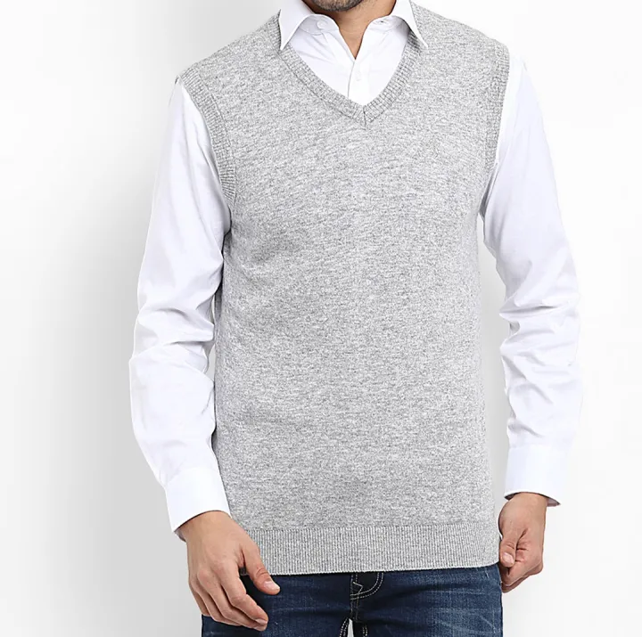 Men's%20Fashionable%20sleeveless%20sweater%20.%20-%20Image%202