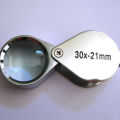 Pocket Jewelry Magnifier 10X 20X Magnifying Glass Lens Double Lens Folding Loupe. 