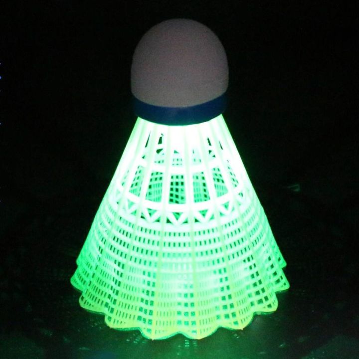 %E3%80%90Best%20Price%20Guaranteed%E3%80%91%20Racket%20Sports%20Light-up%20LED%20Badminton%20Glowing%20Lighting%20Balls%20Luminous%20Badminton%20Balls%20Lightweight%20Nylon%20Lighting%20Shuttlecocks%20Outdoor%20Game%20-%20Image%204