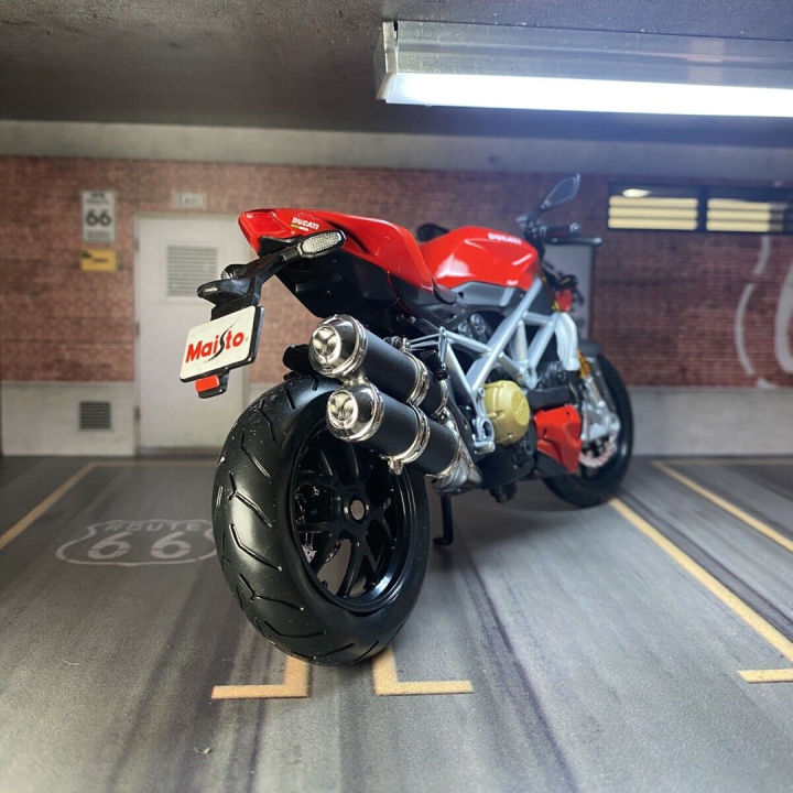 Maisto%201:12%20Ducati%20Mod.%20Streetfighter%20S%20Die-Cast%20Vehicles%20Motorcycle%20Model%20Bike%20Toy%20-%20Image%208