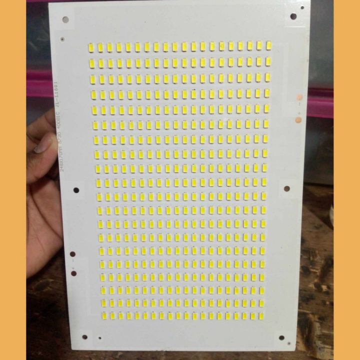 200W%20COB%20WHITE%20Color%20200W%20LED%20Light%203.7V%20Size%20248x170mm%20COB%20SMD%20LED%20Light%20Chip%20White%20COB%20LED%20400Pcs%20SMD%20LED%20Light%20Bulbs%203.7V%20LED%20Light%20200W%20Light%20-%20Image%203