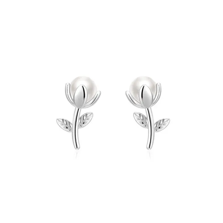 S925%20sterling%20silver%20tulip%20stud%20earrings%20women's%20ins,%20sweet%20and%20gentle,%20light%20luxury,%20niche%20design,%20simple%20flowers,%20shell%20bead%20earrings%20-%20Image%206