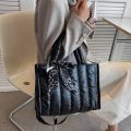 Ladies Large Capacity Handbags Fashion Cotton Padded Shoulder Crossbody Bags for Women Autumn Winter Quilted Shopping Tote Bags. 