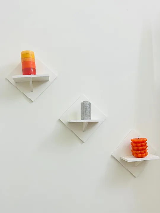 3%20Pcs%20Self-Adhesive%20Wall%20Hanging%20Kite%20Flower%20Stand%20-%20Decorative%20Punch-Free%20Showpiece%20Holder%20for%20Home%20Decor%20-%20Image%203
