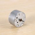 RF-500 TB-12560 DC 1.5 - 12 V 2700 U / MIN Idling speed 32 mm diameter DC motor silver.