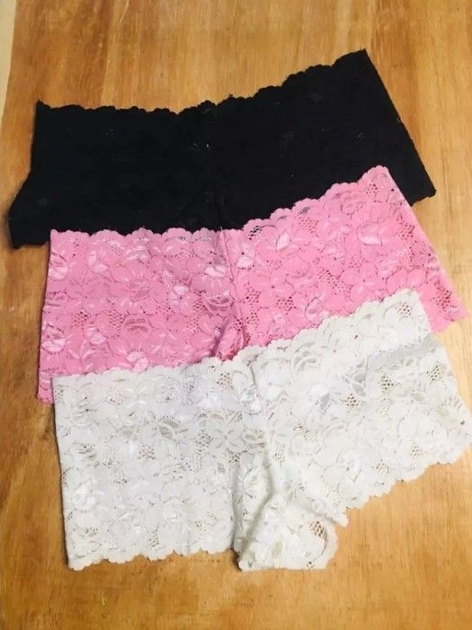 3%20pieces%20Soft%20fitting%20Net%20penty%20comfortable%20and%20stylish%20soft%20penty%20for%20women%20and%20girls%20-%20Panty%20-%20Panty%20-%20Image%203