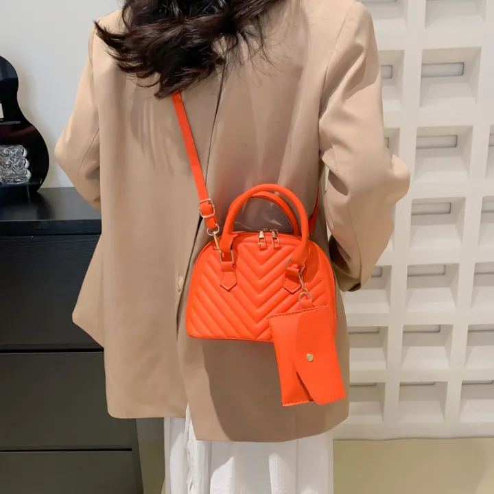 Texture%20Pop%20Bag%202023%20Fashion%20Versatile%20Striped%20Two-Piece%20Shell%20Bag%20Lady%20Versatile%20Tide%20One%20Shoulder%20Crossbody%20Bag%20-%20Image%202