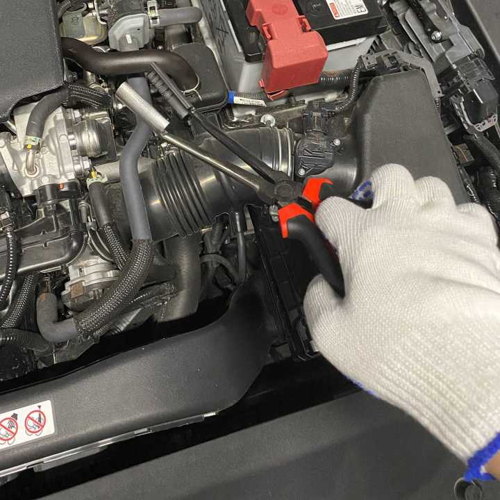 Car%20Spark%20Plug%20Wire%20Removal%20Pliers%20Tool%20Spark%20Plug%20Boot%20Removal%20Tool%20-%20Image%203