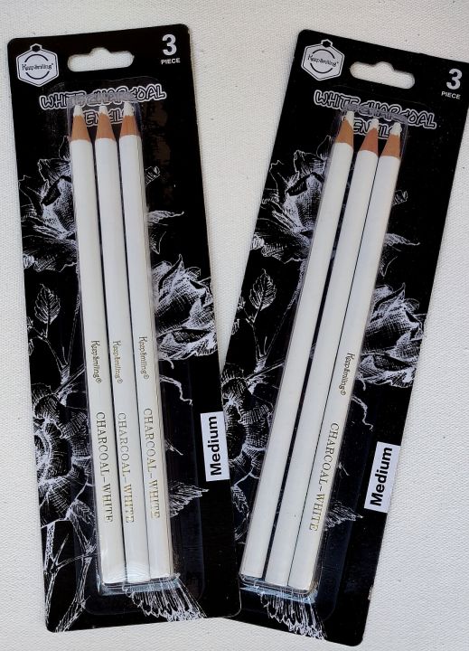 Keep%20Smiling%20White%20Charcoal%20Pencil%20Set%20for%20Sketching,%20Drawing%20&%20Artistic%20Work%20%E2%80%93%203%20Pieces%20-%20Image%205