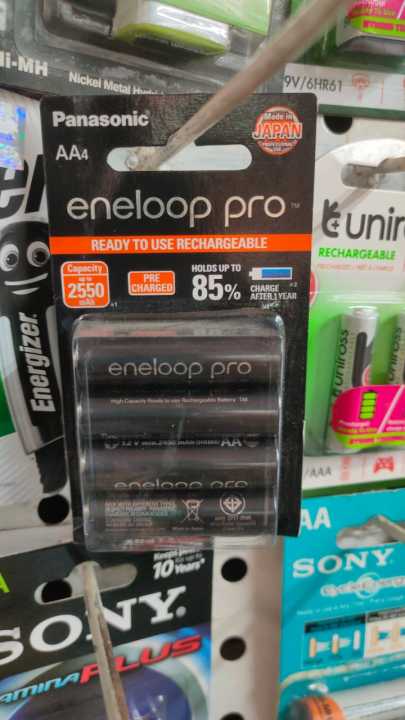 Panasonic%20eneloop%20pro%20AA%20Rechargeable%20Battery%20(Pack%20of%204)%20-%20Image%205
