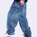 Men Retro Baggy Jeans Vintage Garment Washed Denim Pants Male Hiphop Skateboarder Jeans Letters Printed Wide Leg Jeans.