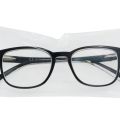 Reading Glasses Lens Strength (+2.00) Power Bifocal Lens ● Men /female Premium Reading Glasses, Half Rim Power● Cover & cloth Free.