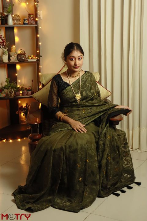 Premium Rajshahi Muslin Silk Embroidery 100% Authentic Sarees.