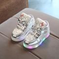 children sneakers Shoes 2023 Spring Boys and Girls Light Up Leisure Sneaker Small and Medium-sized Children's kids Baby Shoe. 