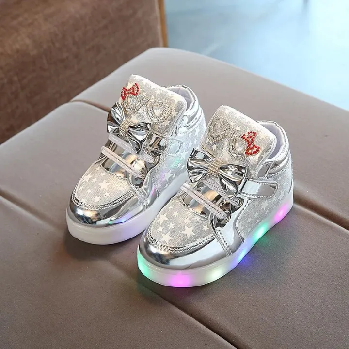 children%20sneakers%20Shoes%202023%20Spring%20Boys%20and%20Girls%20Light%20Up%20Leisure%20Sneaker%20Small%20and%20Medium-sized%20Children's%20kids%20Baby%20Shoe%20-%20Image%203