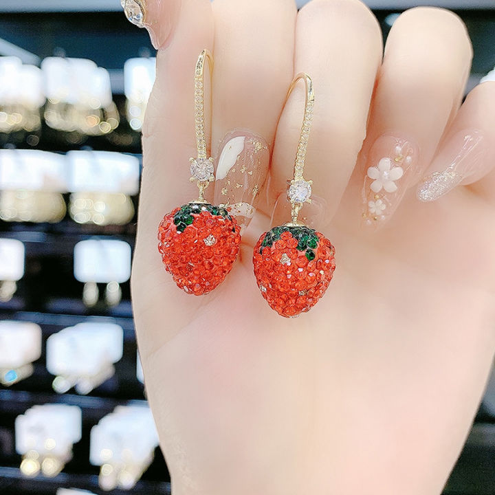 High-end diamond-encrusted red strawberry earrings Trendy niche personality simple super fairy net red ear hooks Fashion earrings