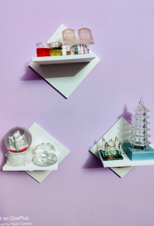 3%20Pcs%20Self-Adhesive%20Wall%20Hanging%20Kite%20Flower%20Stand%20-%20Decorative%20Punch-Free%20Showpiece%20Holder%20for%20Home%20Decor%20-%20Image%205